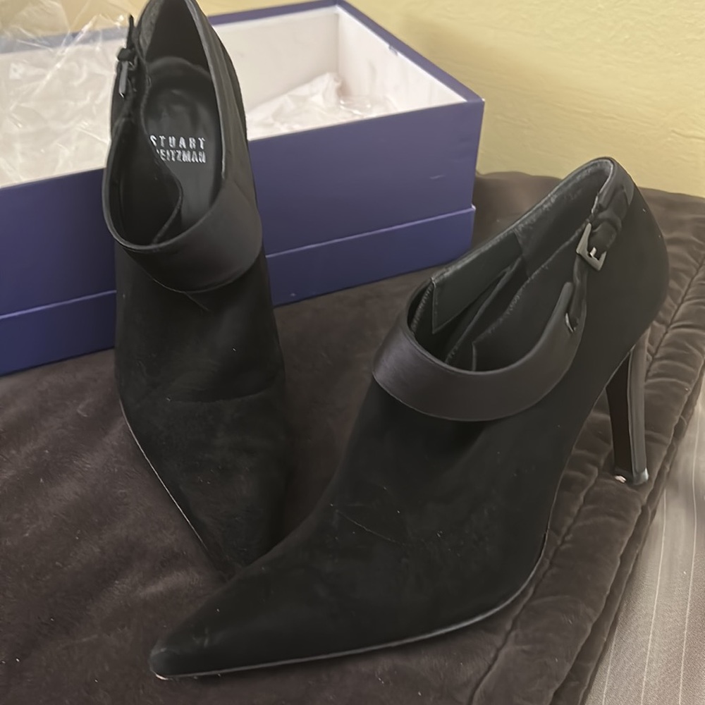 Boots - Picture 3 of 3